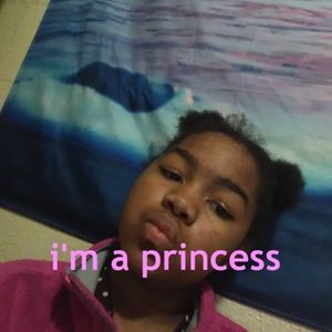 Meet your Posher, Briana